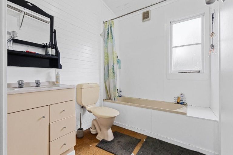 Photo of property in 47 Te Kumi Road, Te Kuiti, 3910