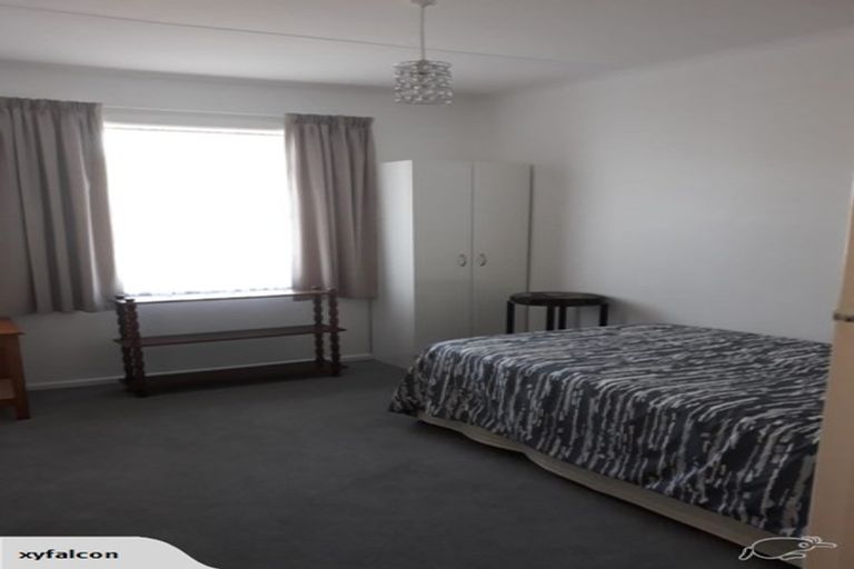 Photo of property in 35 Mountbatten Grove, Clouston Park, Upper Hutt, 5018