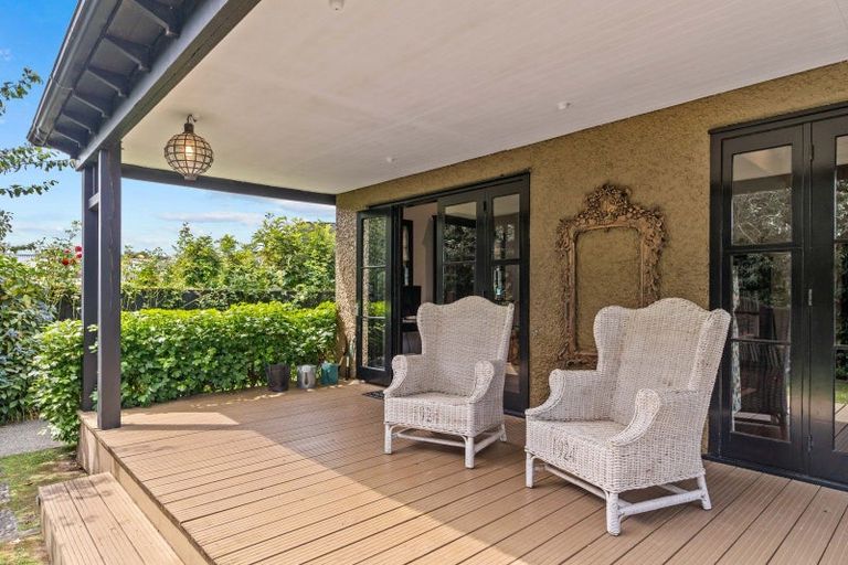 Photo of property in 28 Kempton Street, Greytown, 5712