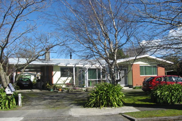 Photo of property in 4 Hornsby Street, Carterton, 5713