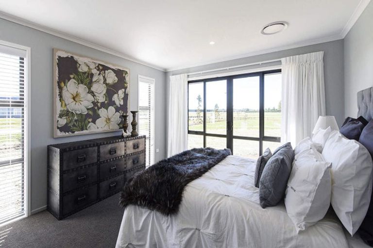 Photo of property in 32 Riverstone Drive, Welcome Bay, Tauranga, 3112