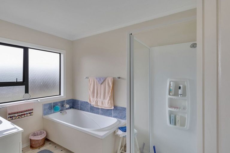 Photo of property in 1/58 Grey Street, Waitara, 4320