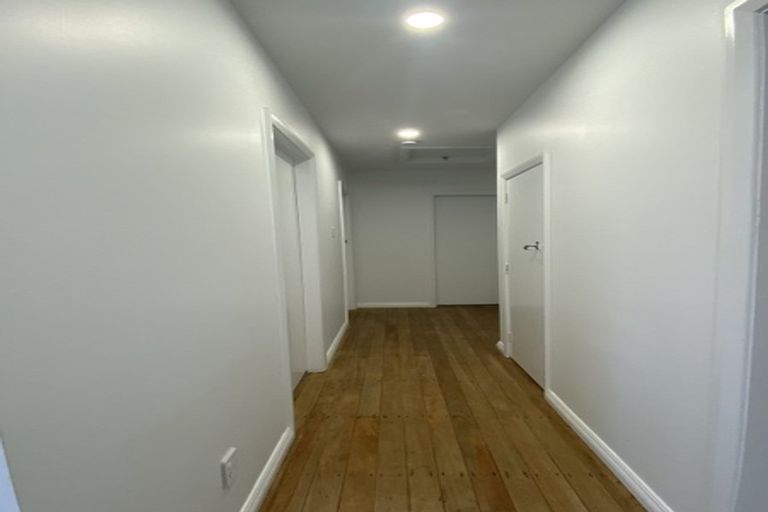 Photo of property in 113 Severn Street, Island Bay, Wellington, 6023