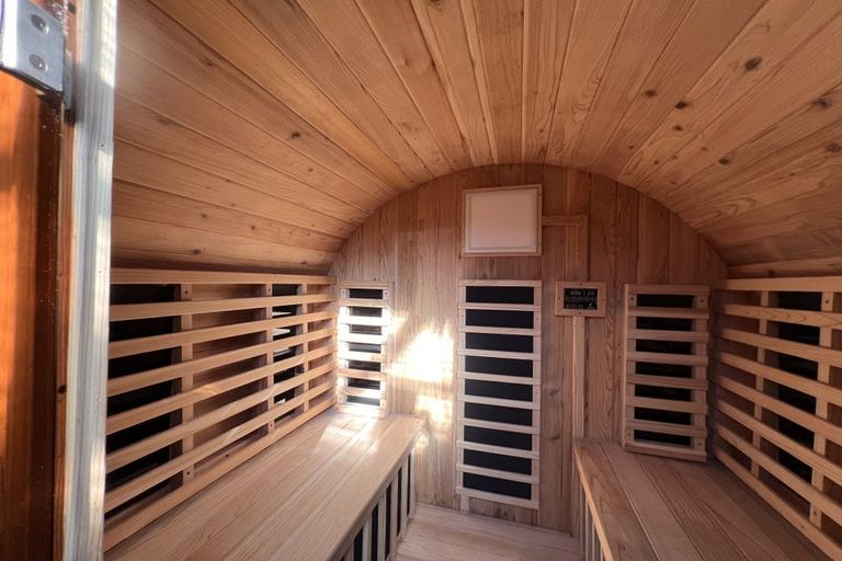 Photo of property in 14 Pounamu Place, Pegasus, 7612