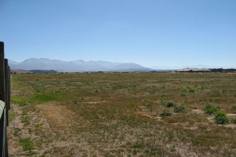 Photo of property in 10 The Drive, Twizel, 7999