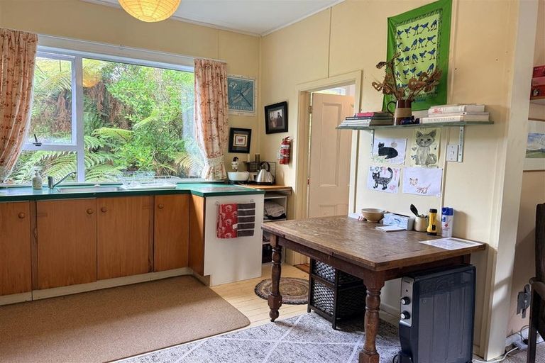 Photo of property in 295 Roa Road, Blackball, 7804