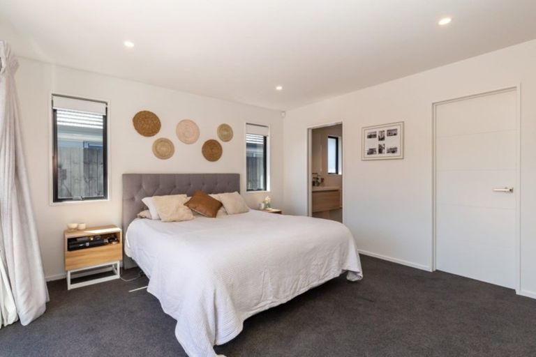 Photo of property in 10 Emma Street, Marshland, Christchurch, 8083