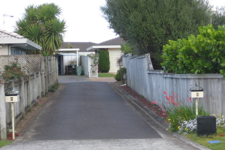 Photo of property in 6 Kalmia Dell, Mount Maunganui, 3116