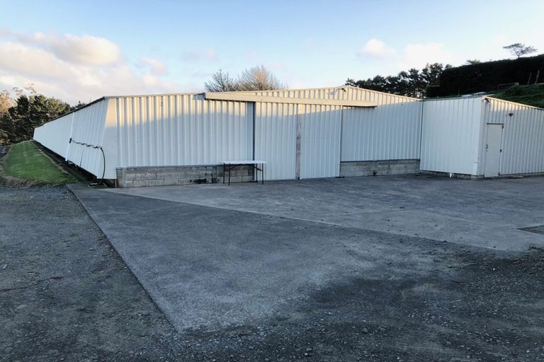 Photo of property in 69 Puke Road, Kumeu, 0891