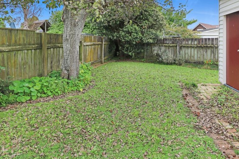 Photo of property in 64 Epuni Street, Hutt Central, Lower Hutt, 5011