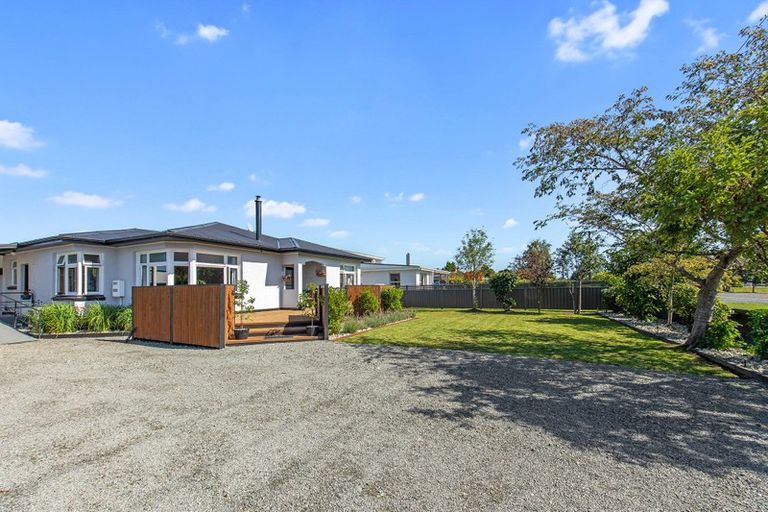 Photo of property in 114 Ferry Road, Edendale, 9825