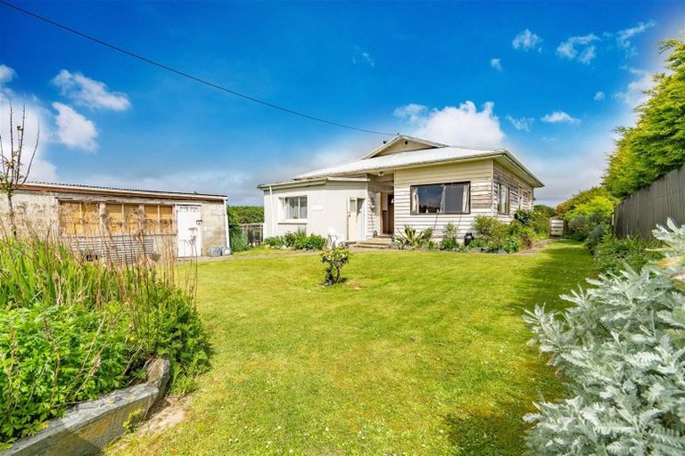 Photo of property in 2029 Bluff Highway, Greenhills, Invercargill, 9877