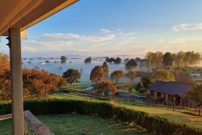 Photo of property in 9 Masters Road, Eureka, Hamilton, 3287