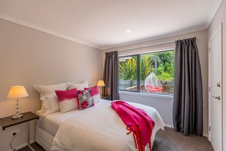 Photo of property in 5 Windsor Road, Waipawa, 4210