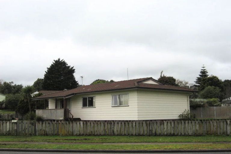 Photo of property in 66 Redcrest Avenue, Red Hill, Papakura, 2110
