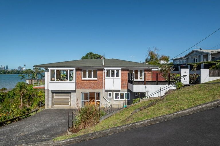 Photo of property in 1/15 Birkley Road, Bayswater, Auckland, 0622