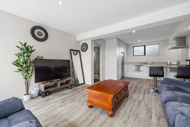 Photo of property in 1/22 Springfield Road, Saint Albans, Christchurch, 8014