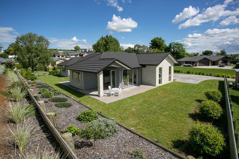 Photo of property in 76 Woodlands Lane, Te Awamutu, 3800