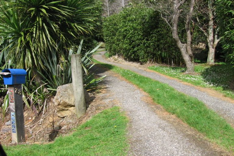 Photo of property in 28 Te Puru Creek Road, Te Puru, Thames, 3575