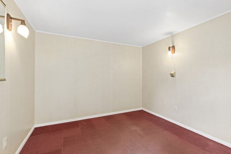 Photo of property in 32 Pempsey Street, Silverstream, Upper Hutt, 5019