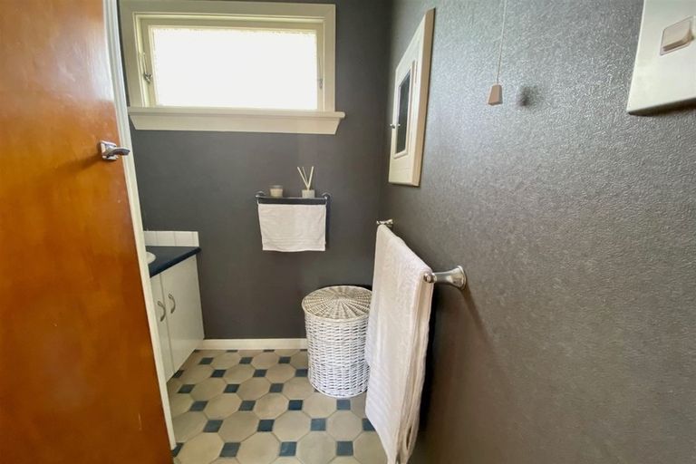 Photo of property in 6 Newarp Street, Balclutha, 9230