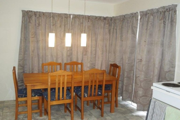 Photo of property in 20 Fairmont Place, Hornby, Christchurch, 8042