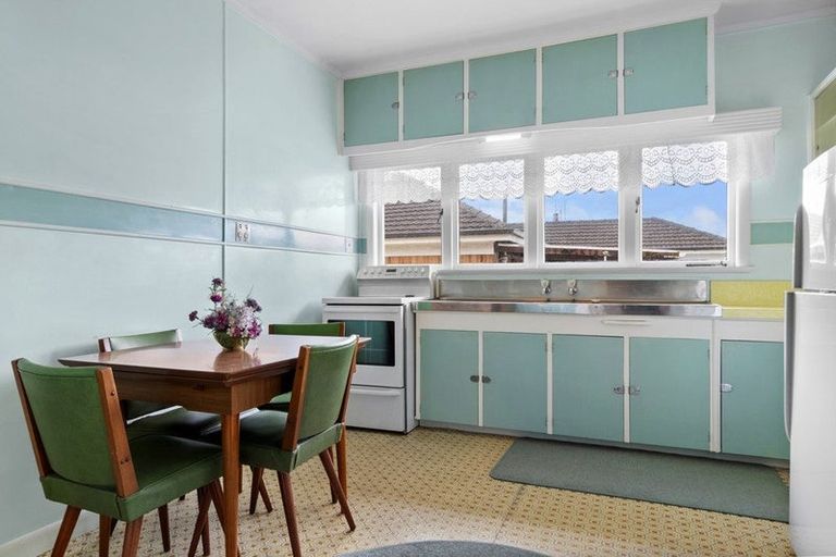 Photo of property in 11 Charles Crescent, Beerescourt, Hamilton, 3200