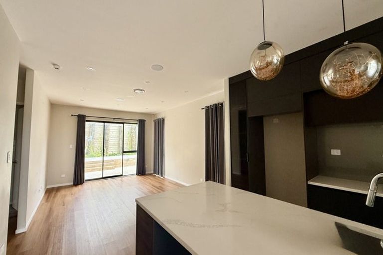 Photo of property in 34 Grand Ridge Avenue, Flat Bush, Auckland, 2019