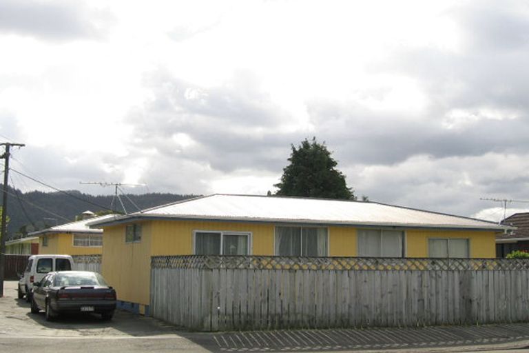 Photo of property in 4/11 Stafford Street, Silverstream, Upper Hutt, 5019