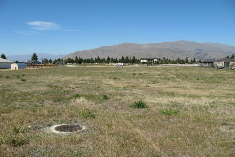 Photo of property in 10 The Drive, Twizel, 7999