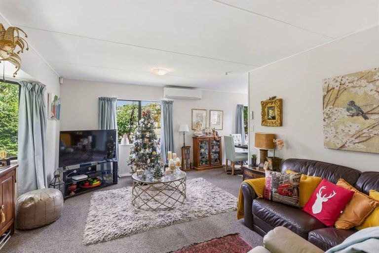 Photo of property in 5 Dennis Taylor Court, Paraparaumu, 5032