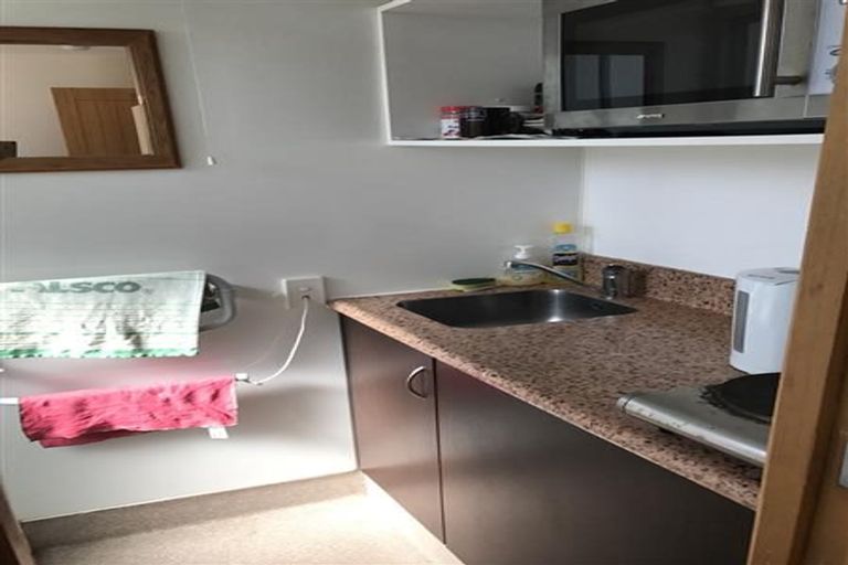 Photo of property in 47 Park Street, North Dunedin, Dunedin, 9016