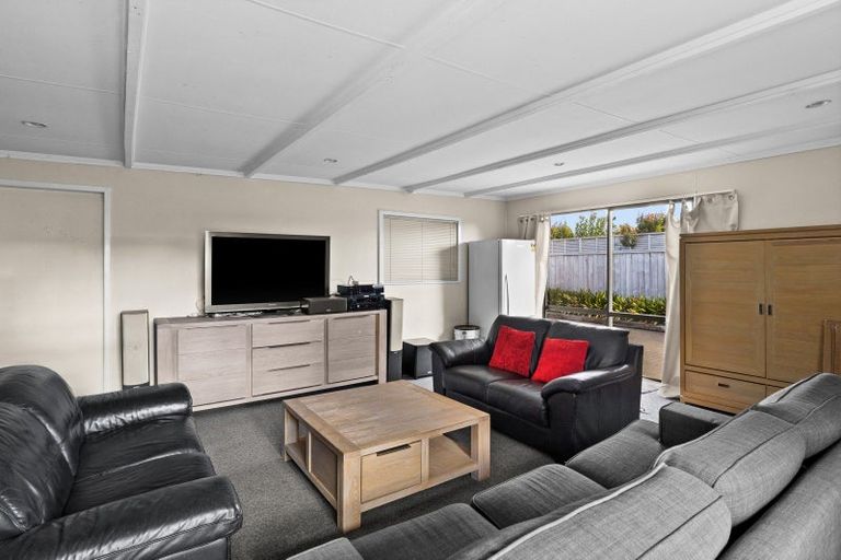 Photo of property in 4 Holyrood Street, Taradale, Napier, 4112