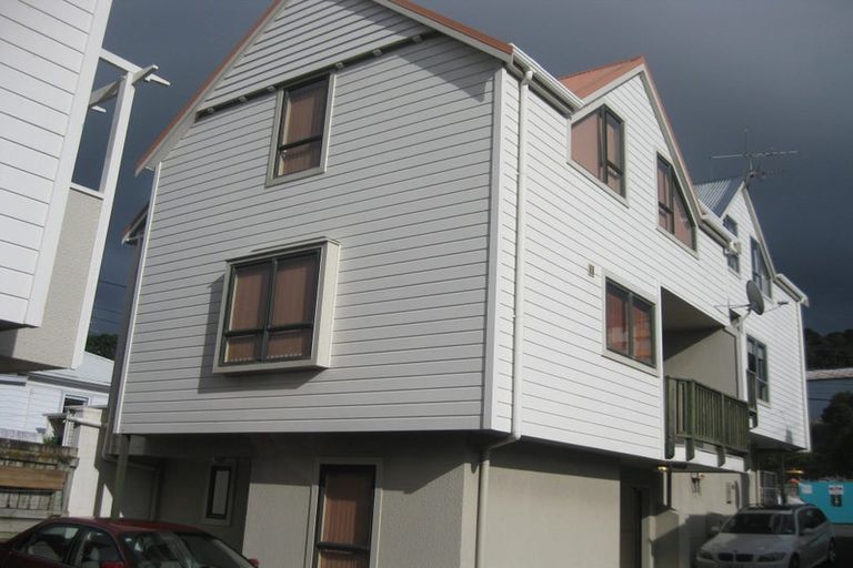 Photo of property in 2/111 Hanson Street, Newtown, Wellington, 6021