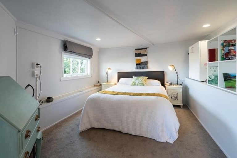 Photo of property in 5 Rodrigo Road, Kilbirnie, Wellington, 6022