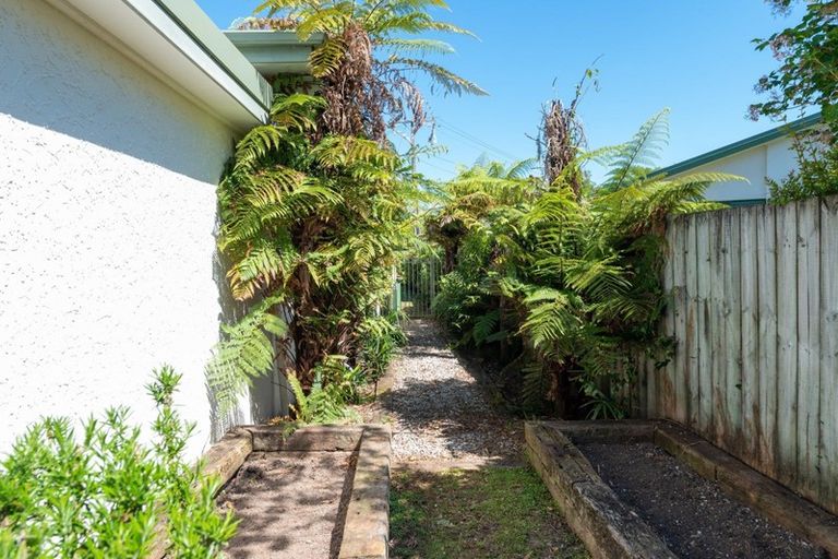 Photo of property in 37 Bettina Road, Fairfield, Hamilton, 3214