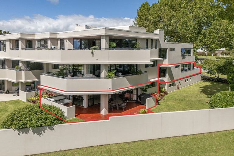 Photo of property in 1/2 Sixth Avenue, Tauranga, 3110