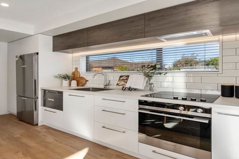 Photo of property in 1/28 Bowen Street, Upper Riccarton, Christchurch, 8041