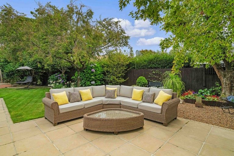 Photo of property in 33 Lancewood Drive, Halswell, Christchurch, 8025