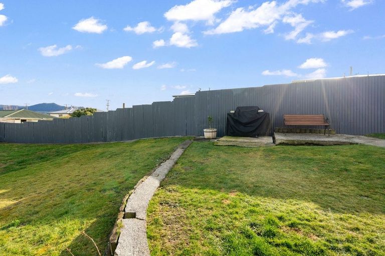 Photo of property in 12 Charles Street, East Gore, Gore, 9710