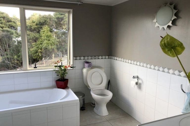 Photo of property in 245 Paremoremo Road, Lucas Heights, Auckland, 0632