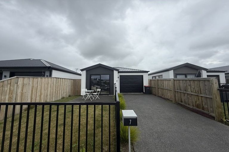 Photo of property in 7 Chrysolite Place, Belfast, Christchurch, 8051