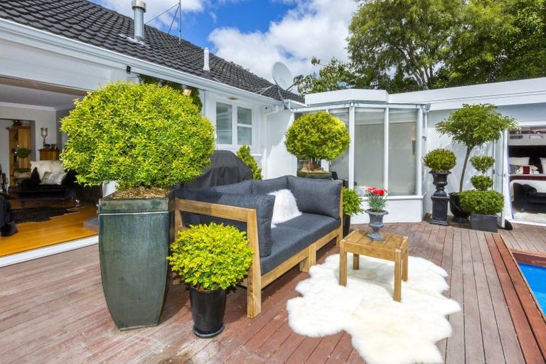 Photo of property in 385 Fergusson Drive, Heretaunga, Upper Hutt, 5018