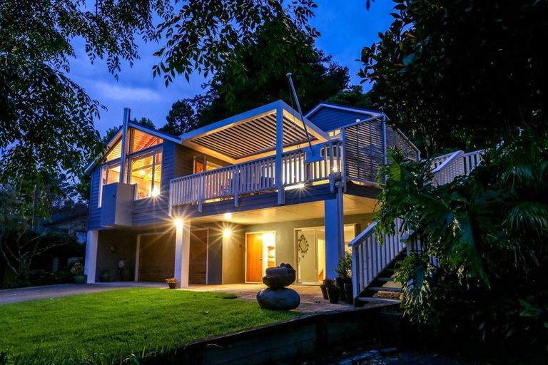 Photo of property in 11b Spencer Place, Merrilands, New Plymouth, 4312
