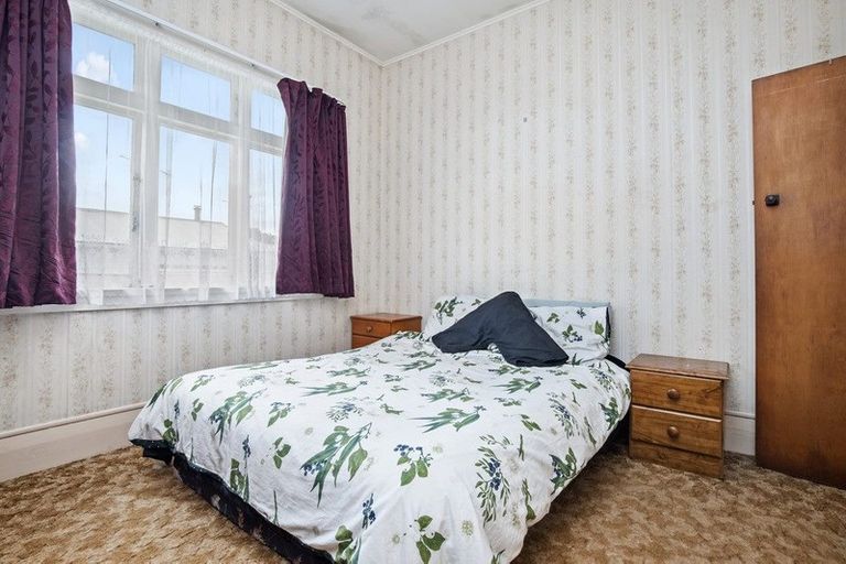 Photo of property in 102 Victoria Street, Pukekohe, 2120