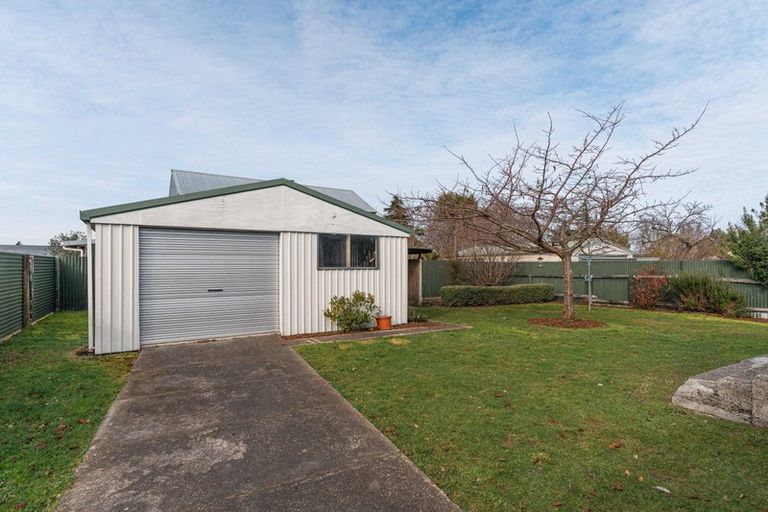Photo of property in 33 Wyndham Street, Carterton, 5713