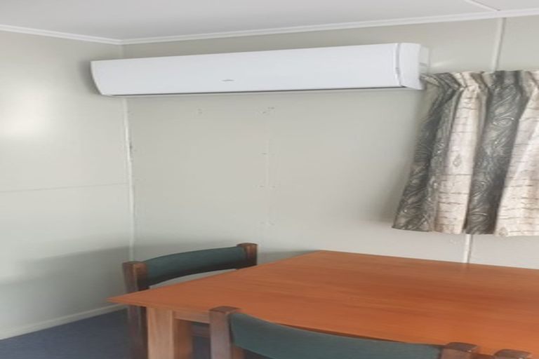 Photo of property in 19 Monowai Road, Johnsonville, Wellington, 6037