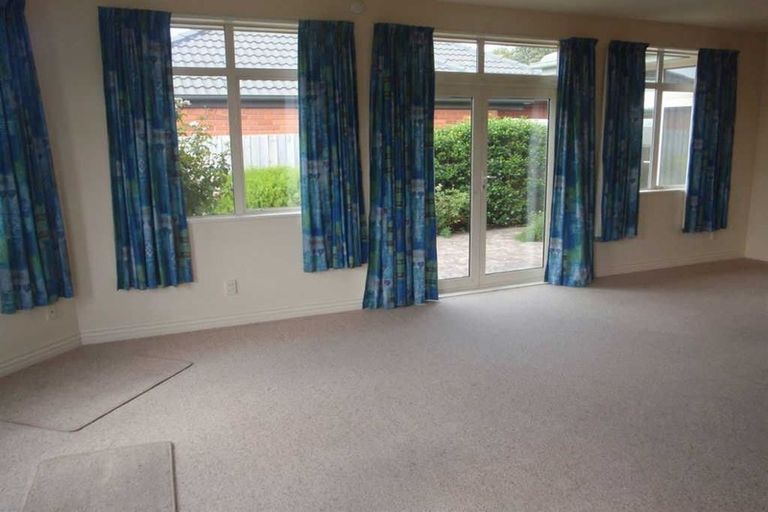 Photo of property in 6 Cherrytree Lane, Spreydon, Christchurch, 8024