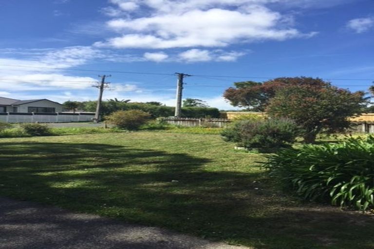 Photo of property in 28 Trigg Road, Huapai, Kumeu, 0810