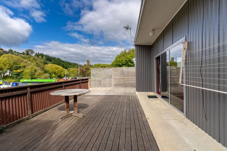 Photo of property in 186b Kaikorai Valley Road, Bradford, Dunedin, 9011